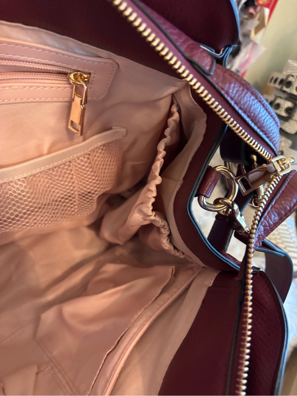 Poppy & Peonies Uptown Tote Berry - Picture 7 of 7